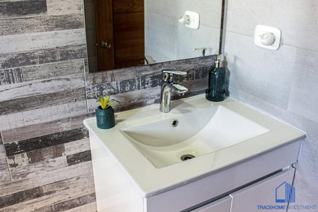 5 Star Villa Minutes From Airport And Beaches Sosúa Εξωτερικό φωτογραφία