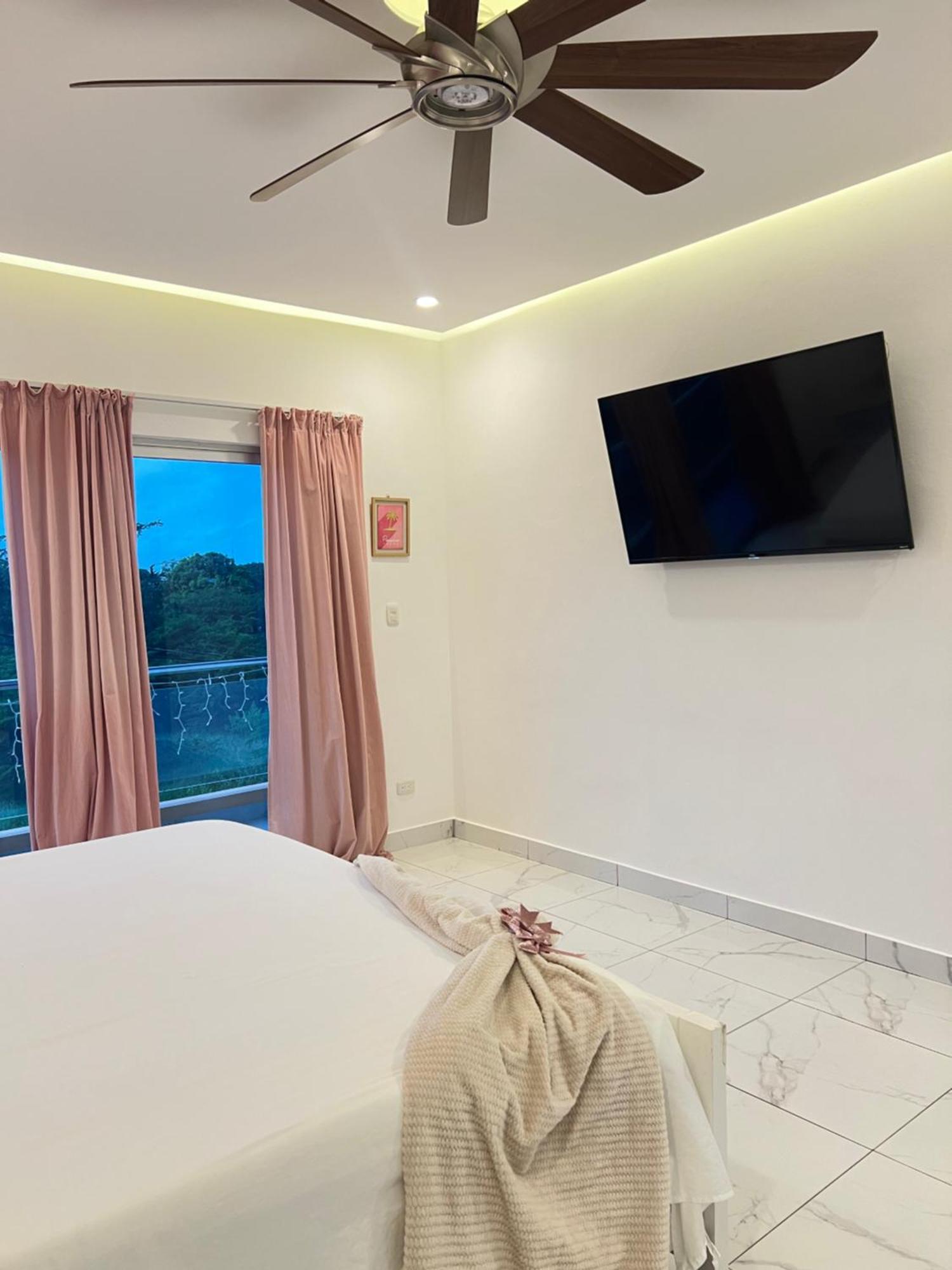 5 Star Villa Minutes From Airport And Beaches Sosúa Εξωτερικό φωτογραφία